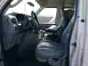 2010 Ford Econoline Cargo Commercial с VIN 1FTNE2EL9ADA58950, выставлен на аукционе Copart как лот 89992605 с пробегом 74 728 миль миль и Чистый • Clean title. История ставок и продаж доступна на DreamBid. Изображение 7.