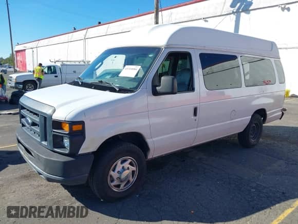 2008 Ford Econoline Cargo Commercial with VIN 1FTNS24W78DB56969, listed as a IAAI auction lot 43310084 with 536,974 mi miles and . Bid and sale history available at DreamBid. Image 20.