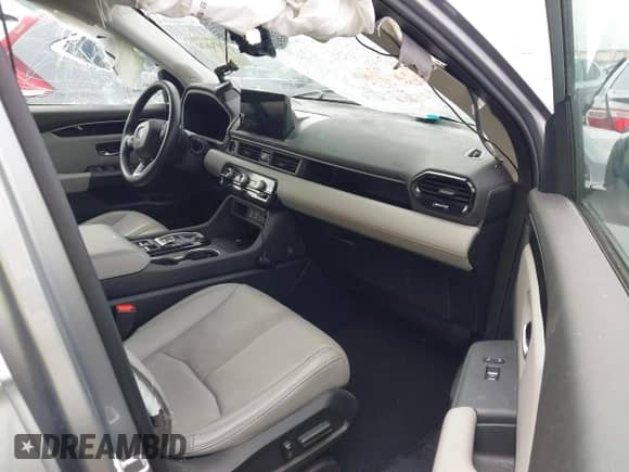2023 Honda Pilot Touring с VIN 5FNYG1H78PB030638, выставлен на аукционе IAAI как лот 42474634 с пробегом 25 513 миль миль и . История ставок и продаж доступна на DreamBid. Изображение 5.