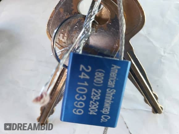 2008 Hyundai Elantra GLS z VIN KMHDU46DX8U492723, wystawiony jako IAAI lot #43373207 z przebiegiem 206 399 mil mil oraz . Historia ofert i sprzedaży dostępna na DreamBid. Obrazek 11.