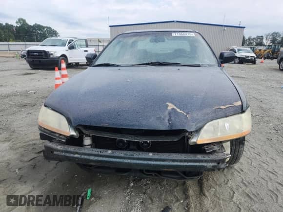 2000 Honda Accord SE z VIN 1HGCG6697YA086951, wystawiony jako Copart lot #71366475 z przebiegiem 193 031 mil mil oraz Szkoda całkowita • Salvage title. Historia ofert i sprzedaży dostępna na DreamBid. Obrazek 5.