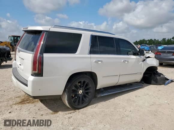 2018 Cadillac Escalade Premium Luxury with VIN 1GYS3CKJ4JR329038, listed as a Copart auction lot 59240665 with 134,139 mi miles and Salvage title. Bid and sale history available at DreamBid. Image 3.
