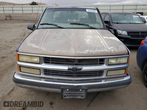 1998 Chevrolet Silverado 1500 z VIN 1GCEC19W5WE219400, wystawiony jako Copart lot #44355965 z przebiegiem Nie podano mil oraz Szkoda całkowita • Salvage title. Historia ofert i sprzedaży dostępna na DreamBid. Obrazek 5.