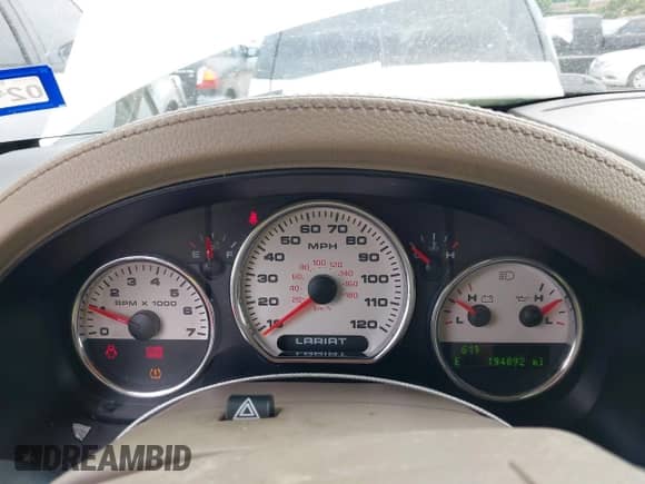 2008 Ford F-150 XLT с VIN 1FTPW12V78FA94477, выставлен на аукционе IAAI как лот 42122476 с пробегом 194 892 миль миль и . История ставок и продаж доступна на DreamBid. Изображение 7.