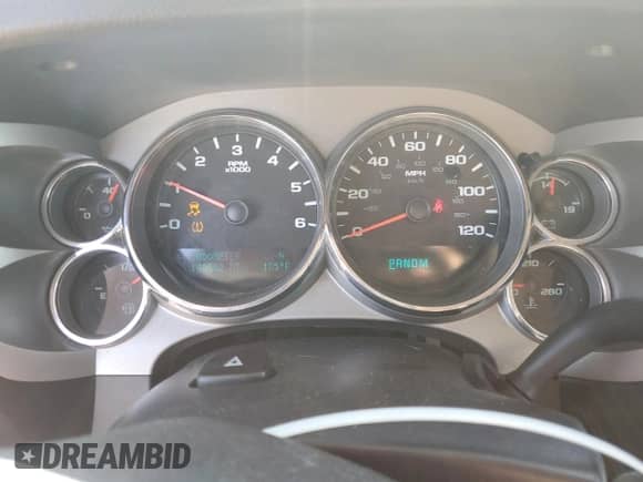 2012 GMC Sierra 1500 SLE с VIN 1GTR2VE73CZ174648, выставлен на аукционе Copart как лот 65459725 с пробегом 180 582 миль миль и Списание • Salvage title. История ставок и продаж доступна на DreamBid. Изображение 9.