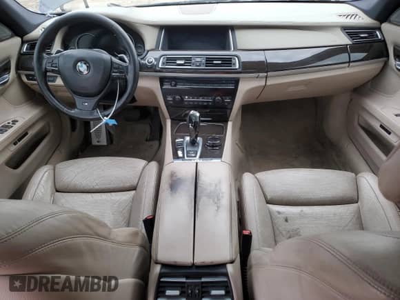 2014 BMW 7 Series 750i xDrive with VIN WBAYB6C52ED225217, listed as a Copart auction lot 46104815 with 155,822 mi miles and Clean title. Bid and sale history available at DreamBid. Image 8.