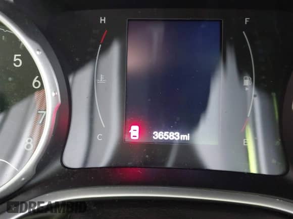 2020 Jeep Compass Latitude z VIN 3C4NJCBB4LT258791, wystawiony jako IAAI lot #42699336 z przebiegiem 36 583 mil mil oraz . Historia ofert i sprzedaży dostępna na DreamBid. Obrazek 14.