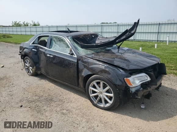 2012 Chrysler 300 C с VIN 2C3CCAKT4CH143930, выставлен на аукционе Copart как лот 58963835 с пробегом 179 612 миль миль и На запчасти • Non repairable. История ставок и продаж доступна на DreamBid. Изображение 4.