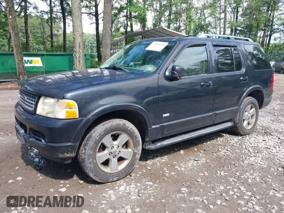 2003 Ford Explorer with VIN 1FMZU65K33UC42721, listed as a IAAI auction lot 42485600 with 196,235 mi miles and . Bid and sale history available at DreamBid. Image 2.