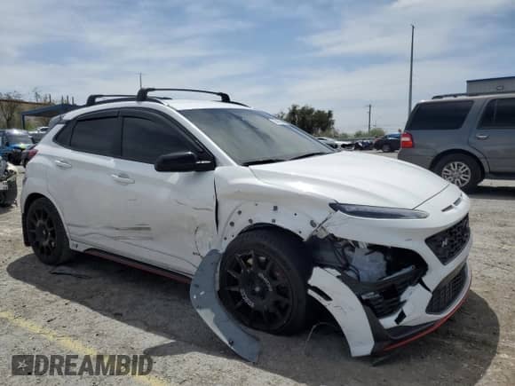 2023 Hyundai Kona с VIN KM8KH3AC5PU008184, выставлен на аукционе Copart как лот 56692965 с пробегом 17 842 миль миль и Списание • Salvage title. История ставок и продаж доступна на DreamBid. Изображение 4.