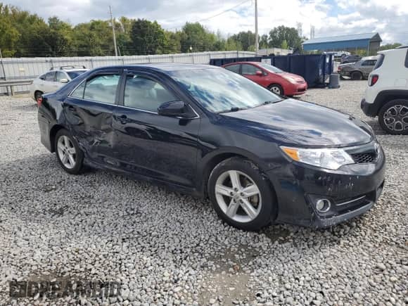 2014 Toyota Camry SE с VIN 4T1BF1FKXEU341696, выставлен на аукционе Copart как лот 82288695 с пробегом 137 180 миль миль и Списание • Salvage title. История ставок и продаж доступна на DreamBid. Изображение 4.