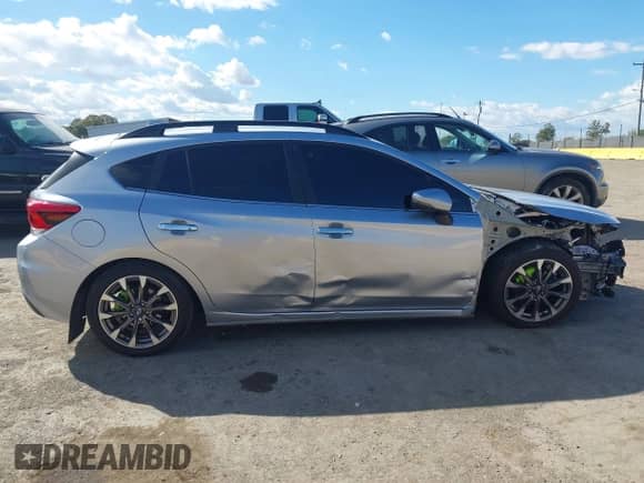 2022 Subaru Impreza Limited z VIN 4S3GTAT61N3726449, wystawiony jako IAAI lot #43369231 z przebiegiem 22 217 mil mil oraz . Historia ofert i sprzedaży dostępna na DreamBid. Obrazek 14.