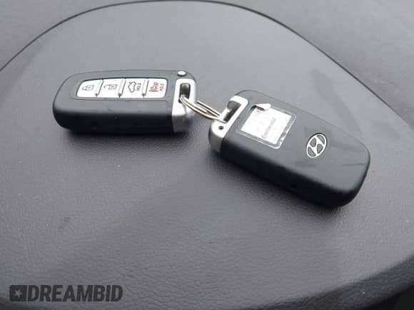 2013 Hyundai Sonata Limited with VIN 5NPEC4AC8DH630709, listed as a IAAI auction lot 43297276 with 82,045 mi miles and . Bid and sale history available at DreamBid. Image 11.