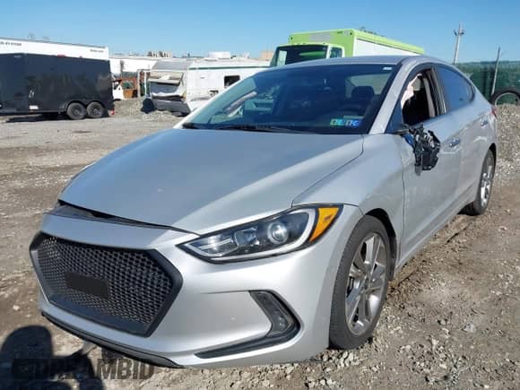 2017 Hyundai Elantra Value Edition with VIN KMHD84LF8HU223906, listed as a IAAI auction lot 43505640 with 136,000 mi miles and . Bid and sale history available at DreamBid. Image 20.