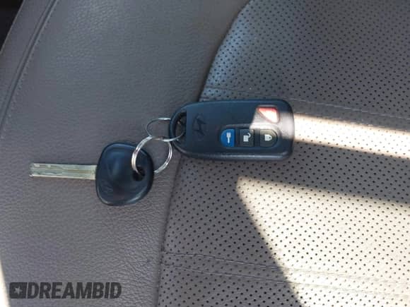 2012 Hyundai Tucson GLS с VIN KM8JU3AC5CU484078, выставлен на аукционе IAAI как лот 42097748 с пробегом 81 367 миль миль и . История ставок и продаж доступна на DreamBid. Изображение 11.