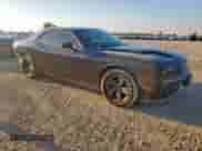 2019 Dodge Challenger SXT z VIN 2C3CDZAG1KH505873, wystawiony jako Copart lot #84414585 z przebiegiem 103 947 mil mil oraz Szkoda całkowita • Salvage title. Historia ofert i sprzedaży dostępna na DreamBid. Obrazek 4.