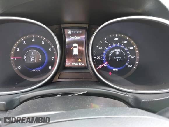 2015 Hyundai Santa Fe с VIN 5XYZW4LA7FG250419, выставлен на аукционе IAAI как лот 42857360 с пробегом 266 717 миль миль и . История ставок и продаж доступна на DreamBid. Изображение 15.