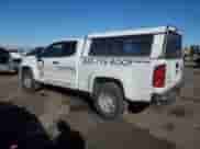 2018 Chevrolet Colorado 4WD Work Truck с VIN 1GCHTBEA5J1313726, выставлен на аукционе Copart как лот 39349224 с пробегом 111 350 миль миль и На запчасти • Non repairable. История ставок и продаж доступна на DreamBid. Изображение 2.