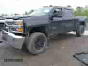2015 Chevrolet Silverado 2500HD Work Truck z VIN 1GC1KUEG5FF607254, wystawiony jako IAAI lot #42287674 z przebiegiem 105 845 mil mil oraz . Historia ofert i sprzedaży dostępna na DreamBid. Obrazek 18.
