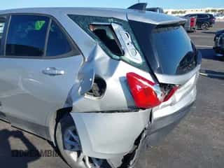 2020 Chevrolet Equinox LS с VIN 3GNAXHEV7LS709967, выставлен на аукционе IAAI как лот 43437903 с пробегом 52 197 миль миль и . История ставок и продаж доступна на DreamBid. Изображение 6.