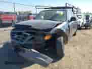 2004 Ford F-150 XL z VIN 2FTRX17294CA45646, wystawiony jako IAAI lot #43173069 z przebiegiem 171 804 mil mil oraz . Historia ofert i sprzedaży dostępna na DreamBid. Obrazek 6.