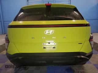 2024 Hyundai Kona SEL с VIN KM8HBCAB1RU164079, выставлен на аукционе Copart как лот 87411505 с пробегом 25 228 миль миль и Списание • Salvage title. История ставок и продаж доступна на DreamBid. Изображение 6.