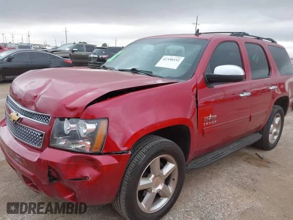 2013 Chevrolet Tahoe LS с VIN 1GNSCAE03DR109429, выставлен на аукционе IAAI как лот 42358532 с пробегом 185 053 миль миль и . История ставок и продаж доступна на DreamBid. Изображение 2.