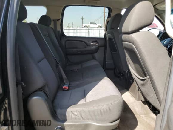 2010 Chevrolet Suburban LS с VIN 1GNUCHE02AR239103, выставлен на аукционе Copart как лот 86162425 с пробегом 188 156 миль миль и Чистый • Clean title. История ставок и продаж доступна на DreamBid. Изображение 11.