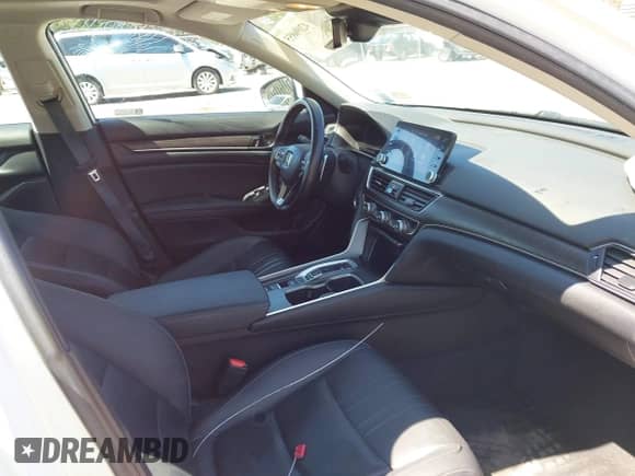 2021 Honda Accord EX-L с VIN 1HGCV3F5XMA000592, выставлен на аукционе IAAI как лот 42096855 с пробегом 54 151 миль миль и . История ставок и продаж доступна на DreamBid. Изображение 5.