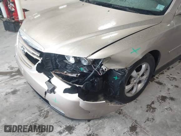 2007 Hyundai Azera GLS с VIN KMHFC46D07A201772, выставлен на аукционе IAAI как лот 41212596 с пробегом 314 234 миль миль и . История ставок и продаж доступна на DreamBid. Изображение 6.