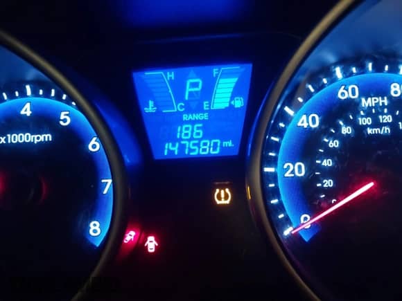 2010 Hyundai Tucson GLS with VIN KM8JUCAC9AU096445, listed as a IAAI auction lot 43294527 with 147,580 mi miles and . Bid and sale history available at DreamBid. Image 15.