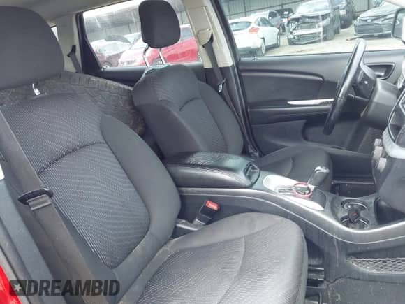 2018 Dodge Journey SE with VIN 3C4PDCAB3JT274270, listed as a IAAI auction lot 43116661 with 127,073 mi miles and . Bid and sale history available at DreamBid. Image 5.