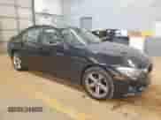 2015 BMW 3 Series 328i с VIN WBA3A5G53FNS87271, выставлен на аукционе Copart как лот 85204215 с пробегом 120 644 миль миль и Чистый • Clean title. История ставок и продаж доступна на DreamBid. Изображение 4.