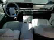 2025 Hyundai Santa Fe Calligraphy z VIN 5NMP54G11SH041603, wystawiony jako Copart lot #63857045 z przebiegiem 6 860 mil mil oraz Szkoda całkowita • Salvage title. Historia ofert i sprzedaży dostępna na DreamBid. Obrazek 8.