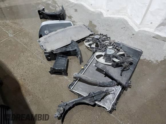 2017 Lexus RC 350 с VIN JTHHE5BC4H5015526, выставлен на аукционе Copart как лот 57331935 с пробегом 55 518 миль миль и Списание • Salvage title. История ставок и продаж доступна на DreamBid. Изображение 12.