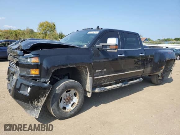 2018 Chevrolet Silverado 3500HD LTZ с VIN 1GC4K0CY8JF164740, выставлен на аукционе Copart как лот 81114255 с пробегом 182 648 миль миль и Списание • Salvage title. История ставок и продаж доступна на DreamBid. Изображение 1.