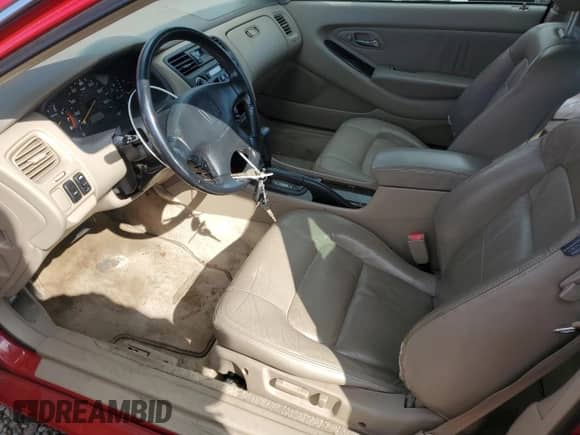 2000 Honda Accord EX with VIN 1HGCG2252YA037331, listed as a Copart auction lot 81846405 with 204,069 mi miles and Clean title. Bid and sale history available at DreamBid. Image 7.