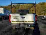 2019 Ford F-250 XL с VIN 1FTBF2B63KED69901, выставлен на аукционе Copart как лот 86820005 с пробегом 103 062 миль миль и Списание • Salvage title. История ставок и продаж доступна на DreamBid. Изображение 6.