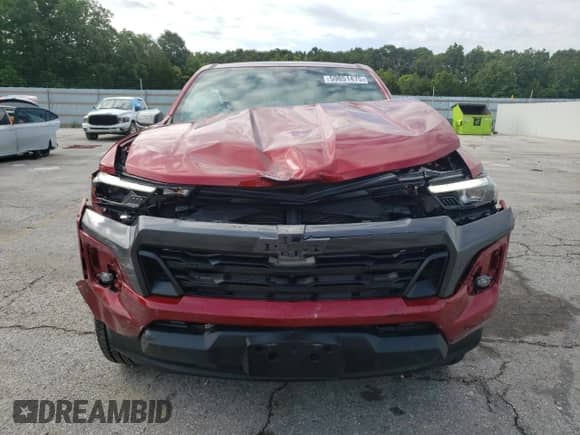 2024 Chevrolet Colorado 4WD LT with VIN 1GCPTCEK8R1122954, listed as a Copart auction lot 59851475 with 9,055 mi miles and Salvage title. Bid and sale history available at DreamBid. Image 5.