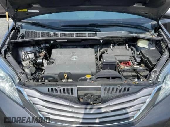 2015 Toyota Sienna Limited с VIN 5TDDK3DC4FS117555, выставлен на аукционе Copart как лот 91063965 с пробегом 141 188 миль миль и Чистый • Clean title. История ставок и продаж доступна на DreamBid. Изображение 7.