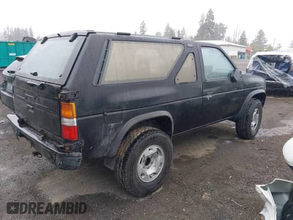 1987 Nissan Pathfinder с VIN JN8HD16Y4HW028889, выставлен на аукционе IAAI как лот 42381805 с пробегом 253 616 миль миль и . История ставок и продаж доступна на DreamBid. Изображение 4.