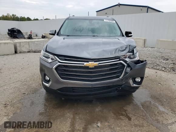 2020 Chevrolet Traverse LT Cloth z VIN 1GNERGKW4LJ322474, wystawiony jako Copart lot #71792995 z przebiegiem 72 734 mil mil oraz Szkoda całkowita • Salvage title. Historia ofert i sprzedaży dostępna na DreamBid. Obrazek 5.