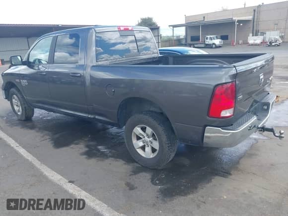 2019 Ram 1500 Big Horn z VIN 1C6RR7TTXKS689829, wystawiony jako IAAI lot #41899923 z przebiegiem 84 052 mil mil oraz . Historia ofert i sprzedaży dostępna na DreamBid. Obrazek 3.