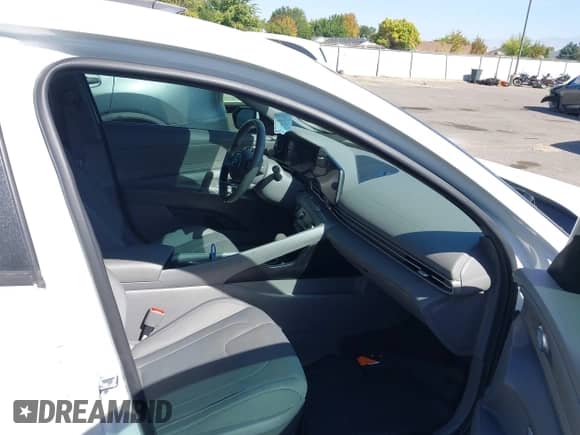 2023 Hyundai Elantra SEL с VIN 5NPLS4AG3PH118339, выставлен на аукционе IAAI как лот 43311378 с пробегом 29 956 миль миль и . История ставок и продаж доступна на DreamBid. Изображение 5.