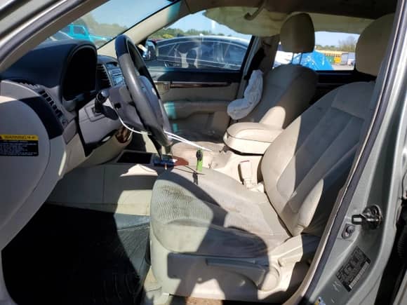 2007 Hyundai Santa Fe GLS с VIN 5NMSG13D27H053429, выставлен на аукционе Copart как лот 85751395 с пробегом 210 249 миль миль и Списание • Salvage title. История ставок и продаж доступна на DreamBid. Изображение 7.