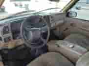 1998 Chevrolet Silverado 1500 z VIN 1GCEC14W0WZ244253, wystawiony jako Copart lot #63598935 z przebiegiem 236 294 mil mil oraz Szkoda całkowita • Salvage title. Historia ofert i sprzedaży dostępna na DreamBid. Obrazek 8.
