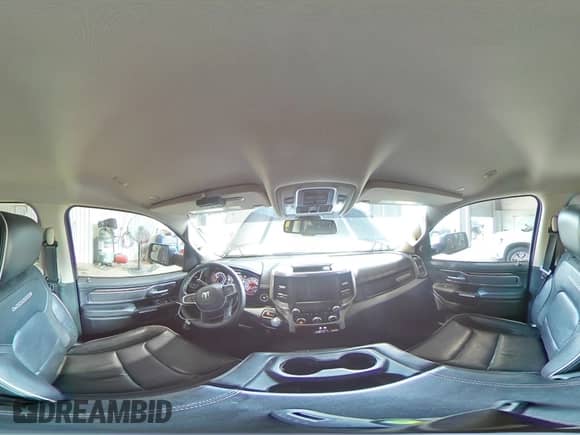 2019 Ram 1500 Laramie с VIN 1C6RREJT0KN582486, выставлен на аукционе Copart как лот 68841235 с пробегом 174 497 миль миль и Списание • Salvage title. История ставок и продаж доступна на DreamBid. Изображение 15.