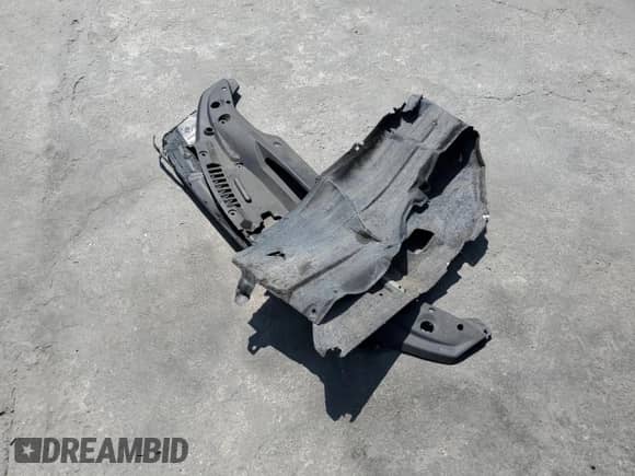 2022 Lexus IS 300 z VIN JTHDA1D27N5120709, wystawiony jako Copart lot #55264735 z przebiegiem 48 315 mil mil oraz Szkoda całkowita • Salvage title. Historia ofert i sprzedaży dostępna na DreamBid. Obrazek 12.