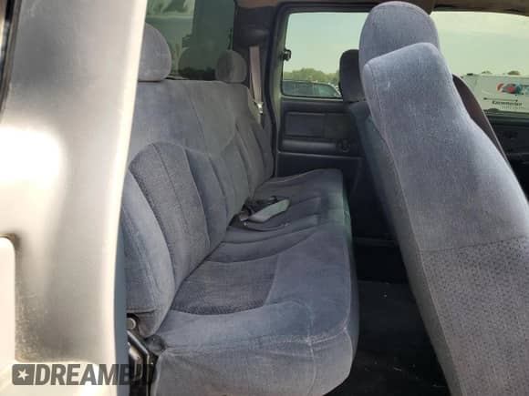2002 Chevrolet Silverado 2500 LS с VIN 1GCGK29U82Z237425, выставлен на аукционе Copart как лот 72561684 с пробегом 176 210 миль миль и Списание • Salvage title. История ставок и продаж доступна на DreamBid. Изображение 10.