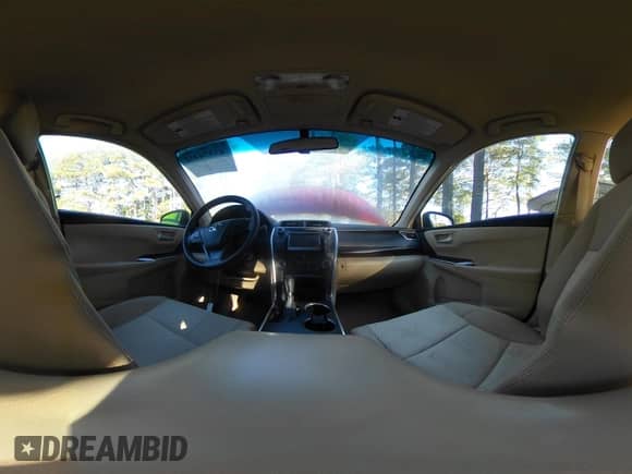 2015 Toyota Camry SE z VIN 4T1BF1FK8FU902401, wystawiony jako IAAI lot #43374452 z przebiegiem 103 323 mil mil oraz . Historia ofert i sprzedaży dostępna na DreamBid. Obrazek 19.